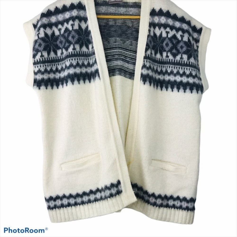 Ice Castles Drops Design  cap sleeve white cardigan size M - Picture 2 of 14